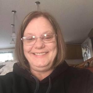 Meet your Posher, Deedee